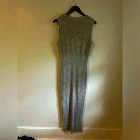 EMANUEL UNGARO Sleeveless V Neck Knit Maxi Dress Silver Grey Size M - Picture 5 of 5